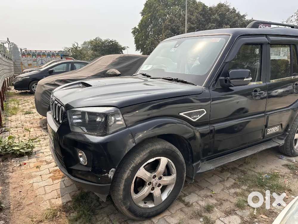 Top Model S11 Black Color