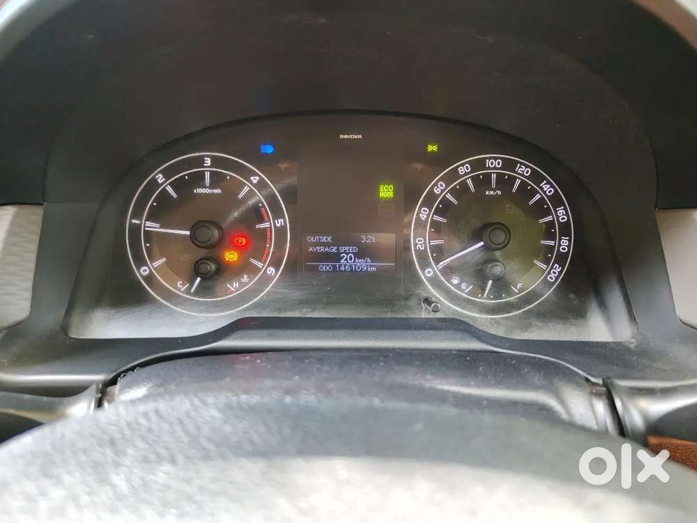 Toyota Innova Crysta 2018 Diesel Well Maintained