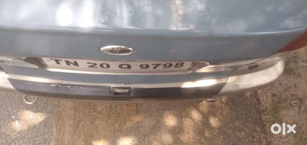Ford Ikon 1.6 Sport 2010 Model