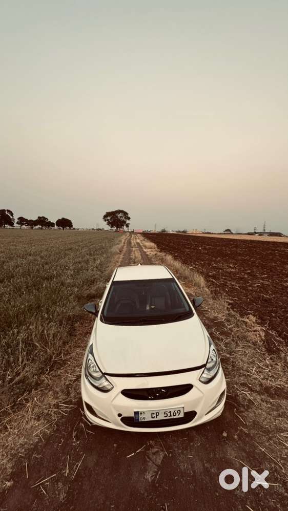 Hyundai Fluidic Verna 2014