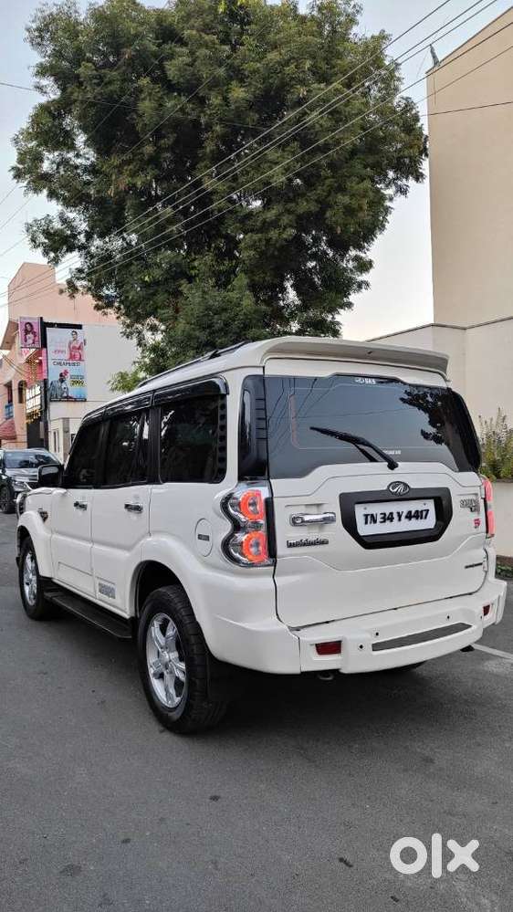 Mahindra Scorpio S10, 2016, Diesel