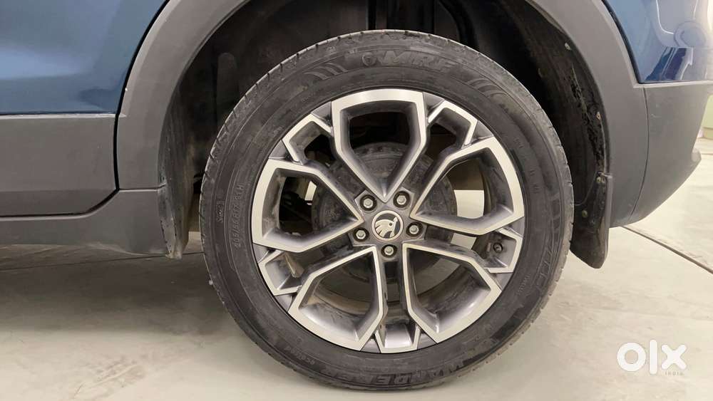 Skoda Kushaq Style 1.0l Tsi Mt, 2023, Petrol