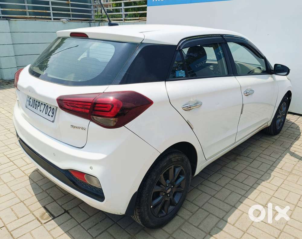 Hyundai I20 Sportz 1.2 Mt, 2020, Petrol