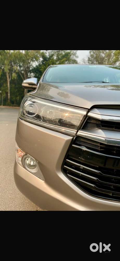 Toyota Innova Crysta 2017