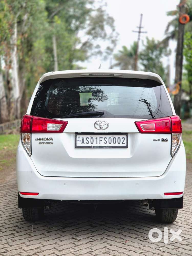 Toyota Innova Crysta 2.4 V 7 Str, 2023, Diesel