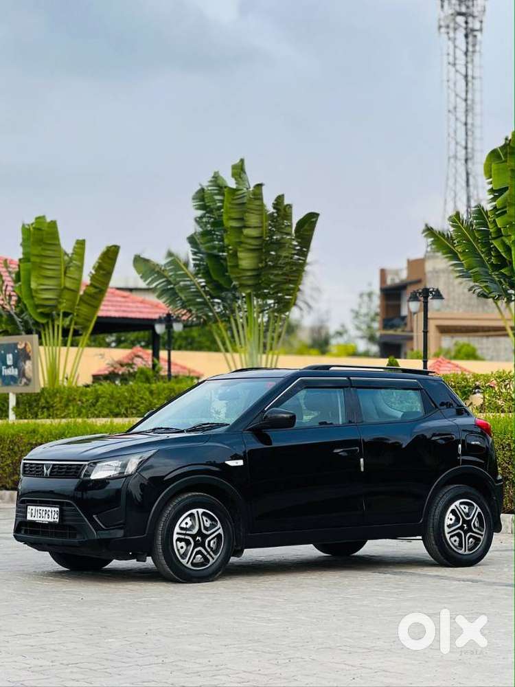 Mahindra Xuv300 W4, 2024, Petrol