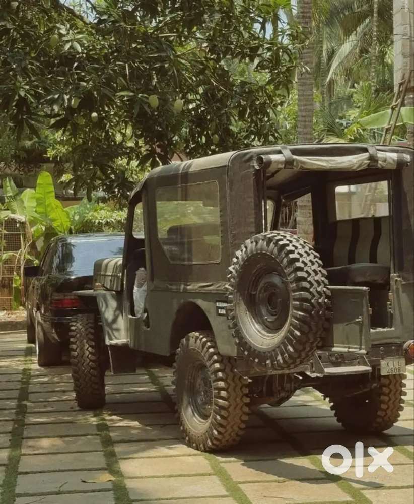 1985 Jeep Major