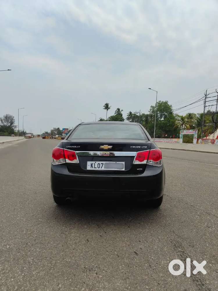 Chevrolet Cruze 2011  Well Maintained