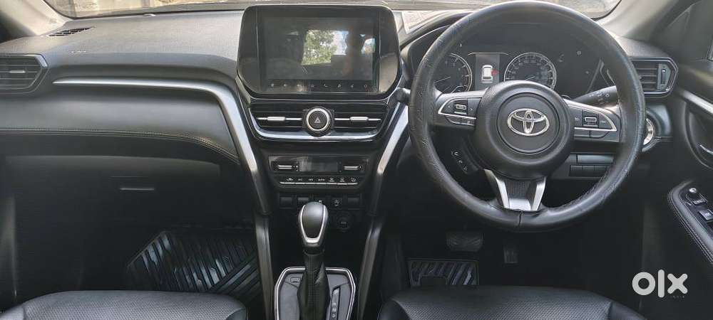 Toyota Urban Cruiser Hyryder 1.5 V Neo Drive, 2023, Petrol