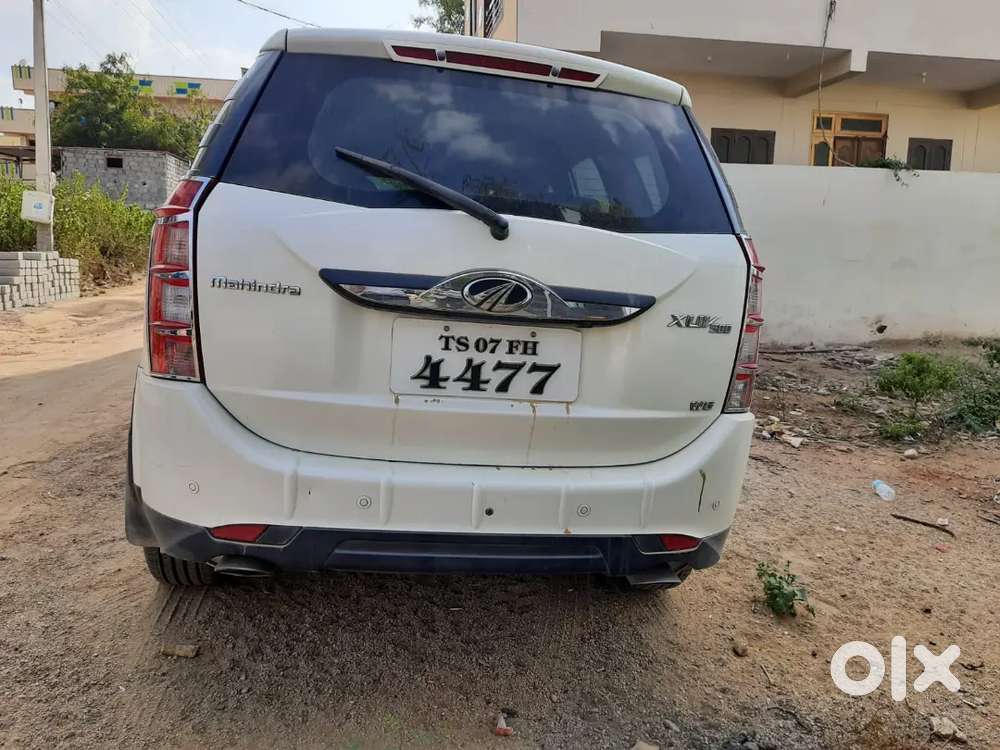 Mahindra Xuv500 2016 Diesel 106000 Km Driven