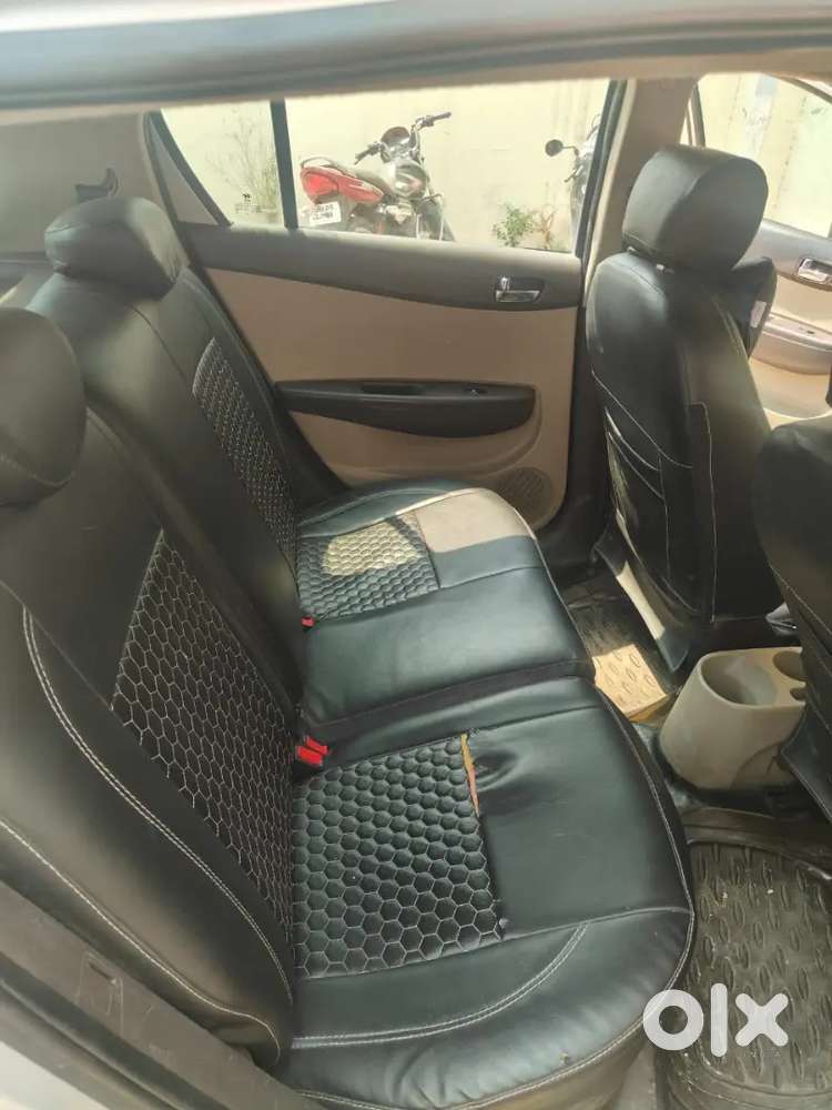 Hyundai I20 Sportz 2011 With Low Kilometers