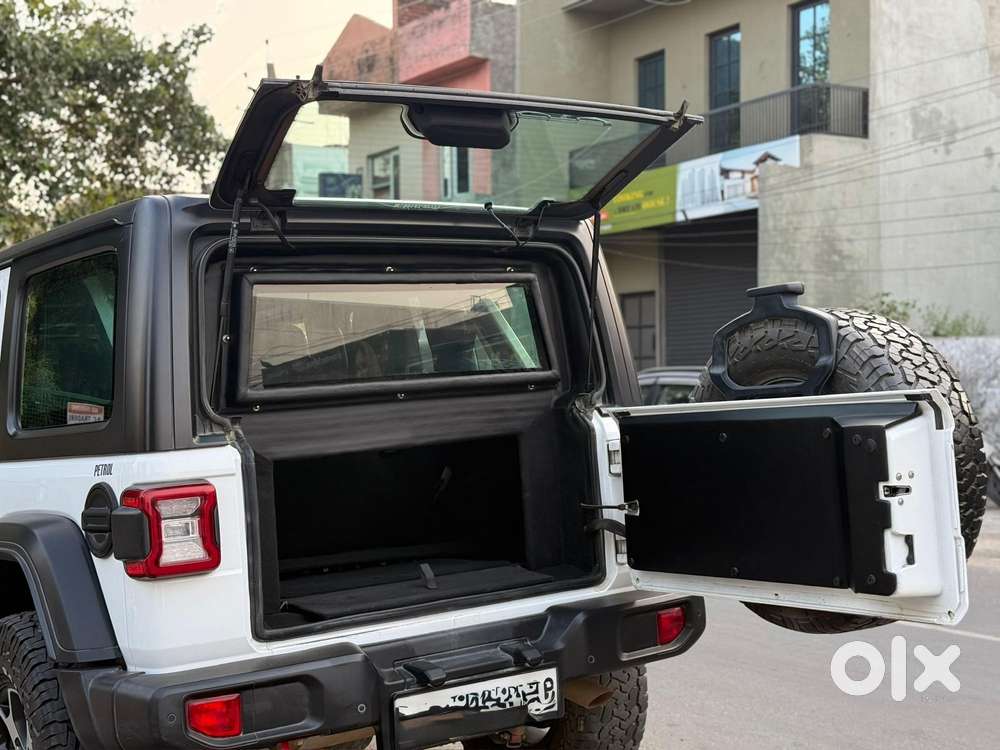 Jeep Wrangler 2.0 Rubicon Petrol At, 2023, Petrol