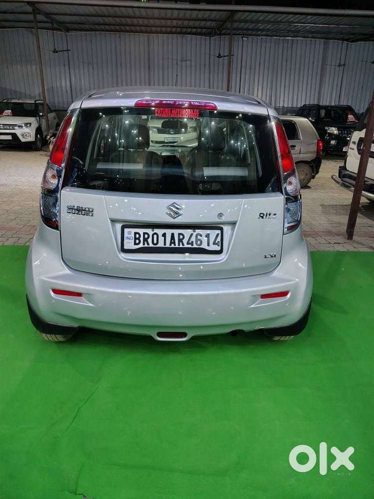 Maruti Suzuki Ritz Lxi, 2009, Petrol