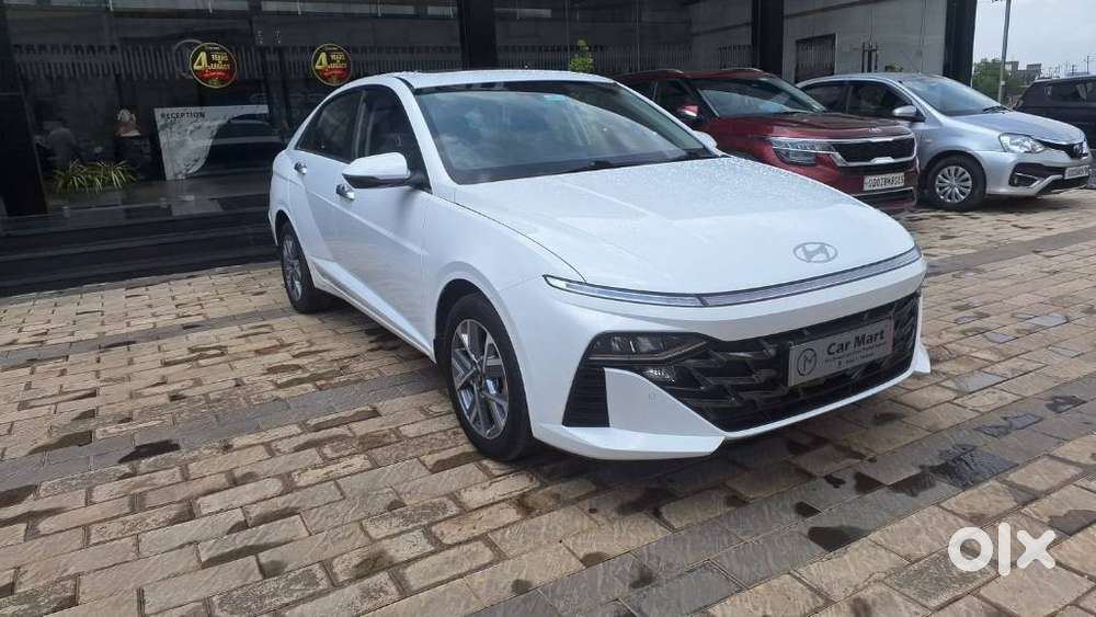 Hyundai Verna Crdi Vgt Sx 1.5, 2023, Petrol