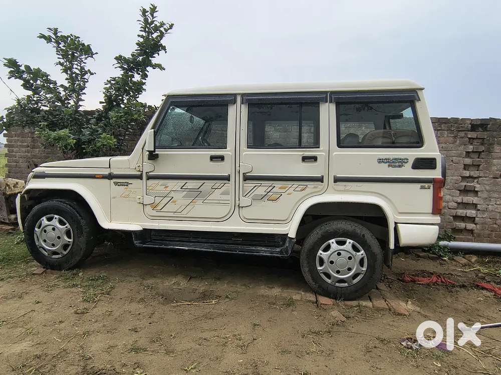Mahindra Bolero Zlx Top Variant September 2017 Diesel Well Maintained
