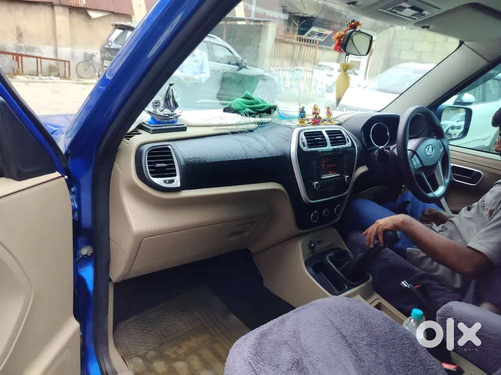 Mahindra Tuv 300 2017 Diesel Well Maintained