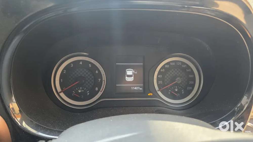 Hyundai Aura Sx Cng 2023 Top Model Mileage 35 Highway 20 City