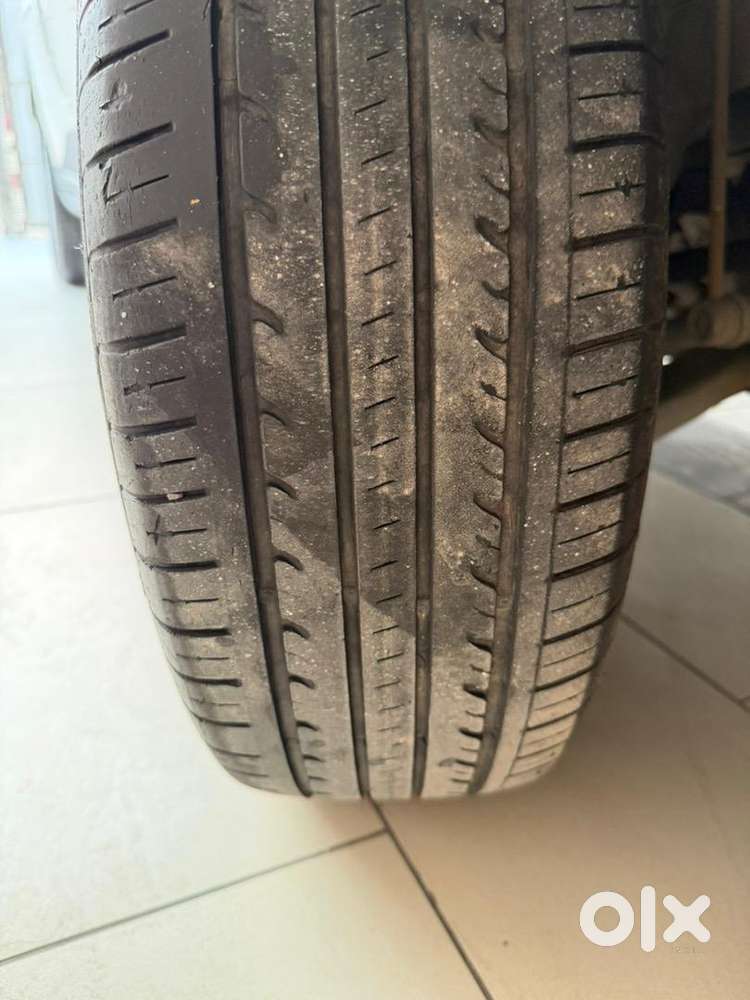 Hyundai Venue 2021 Petrol 67000 Km Driven
