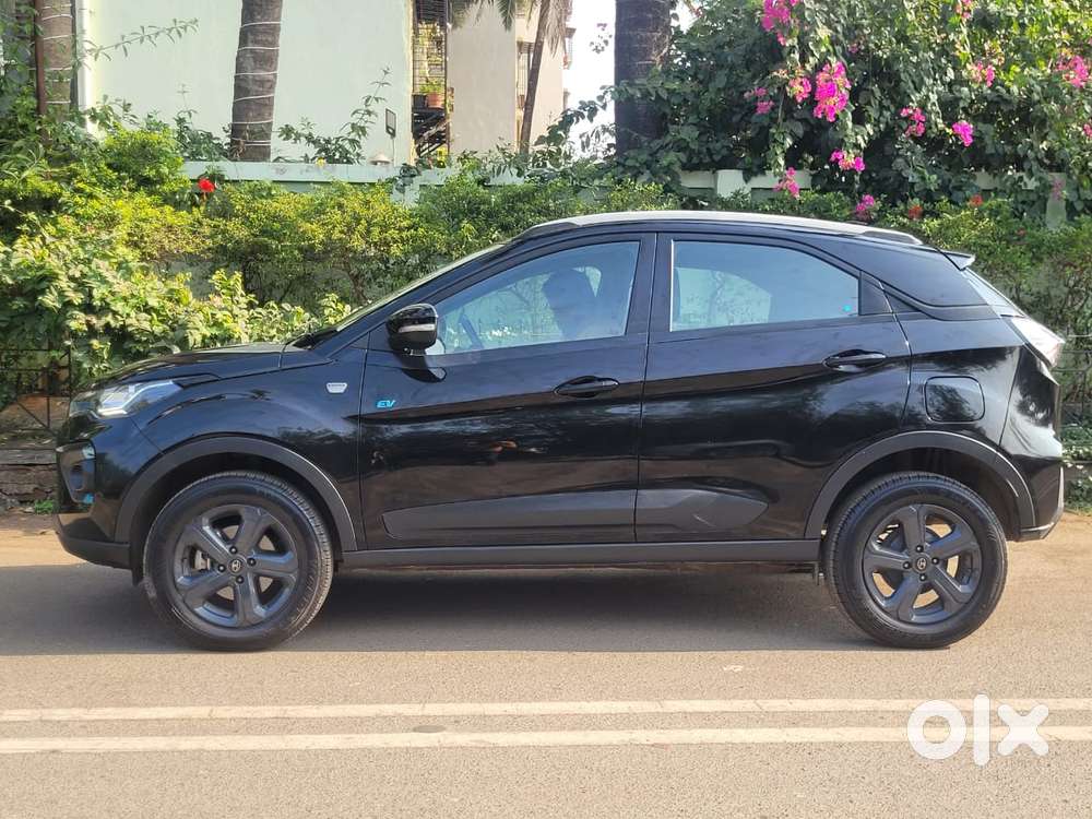 Tata Nexon Ev Xz Plus Dark Edition, 2022, Electric