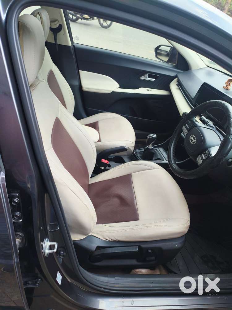 Hyundai Verna 1.5 Sx (o) Petrol Mt, 2023, Petrol