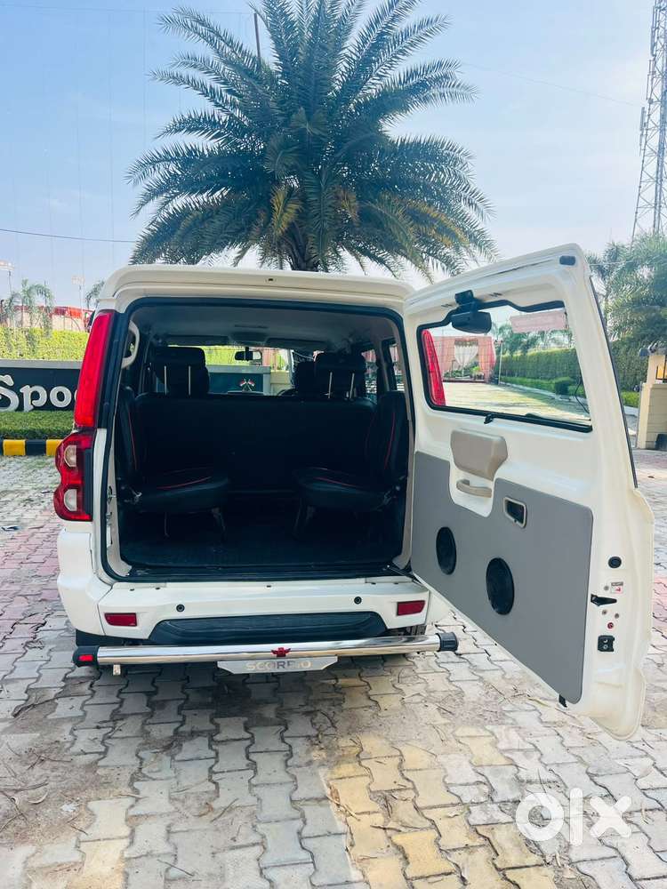 Mahindra Scorpio Classic 2.2 S 11 Mt 7 Str, 2022, Diesel