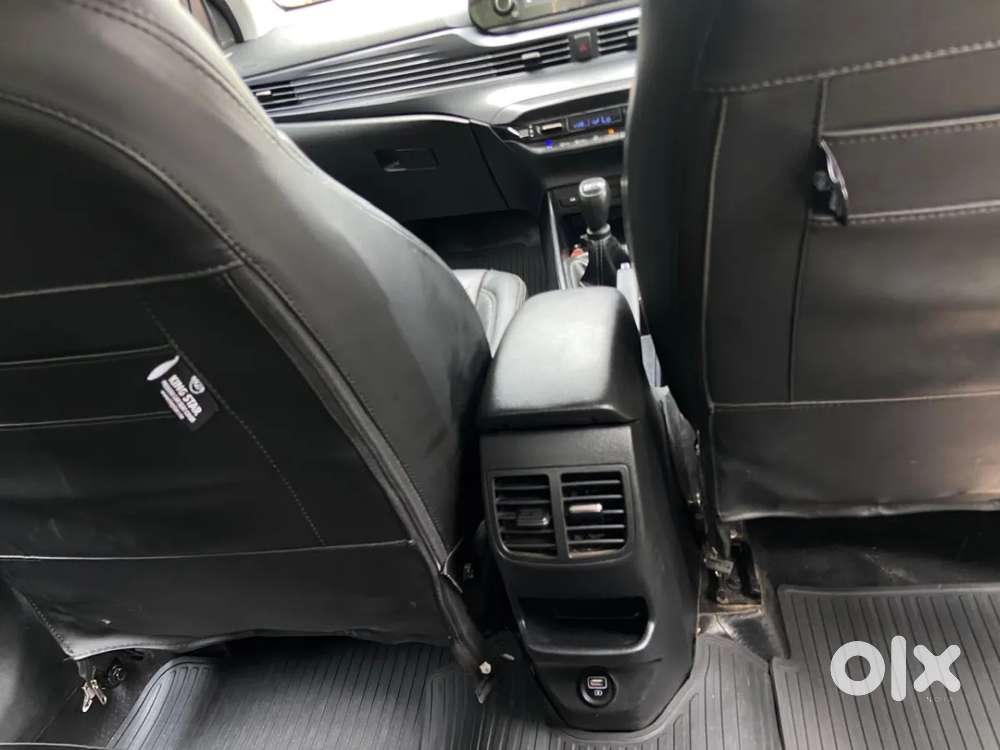 Hyundai I20 Sportz 1.2 Mt, 2023, Petrol