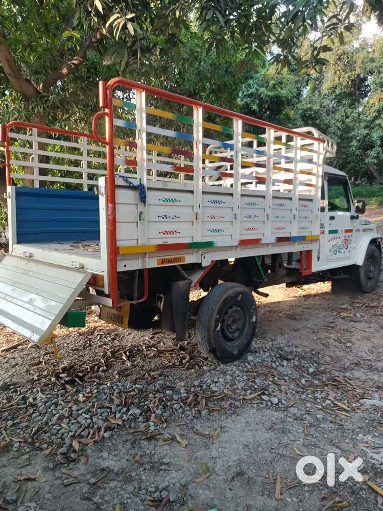 Mahindra Bolero Pik-up 2024