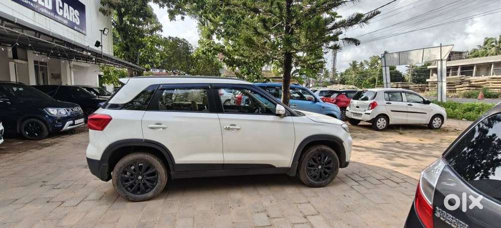 Maruti Suzuki Brezza 1.5 Zxi At Smart Hybrid, 2020, Petrol