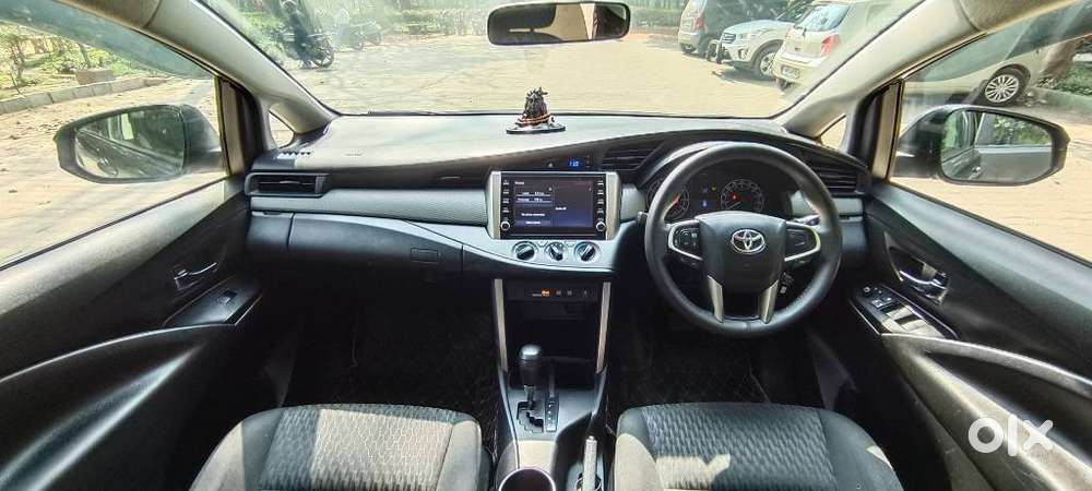 Toyota Innova Crysta