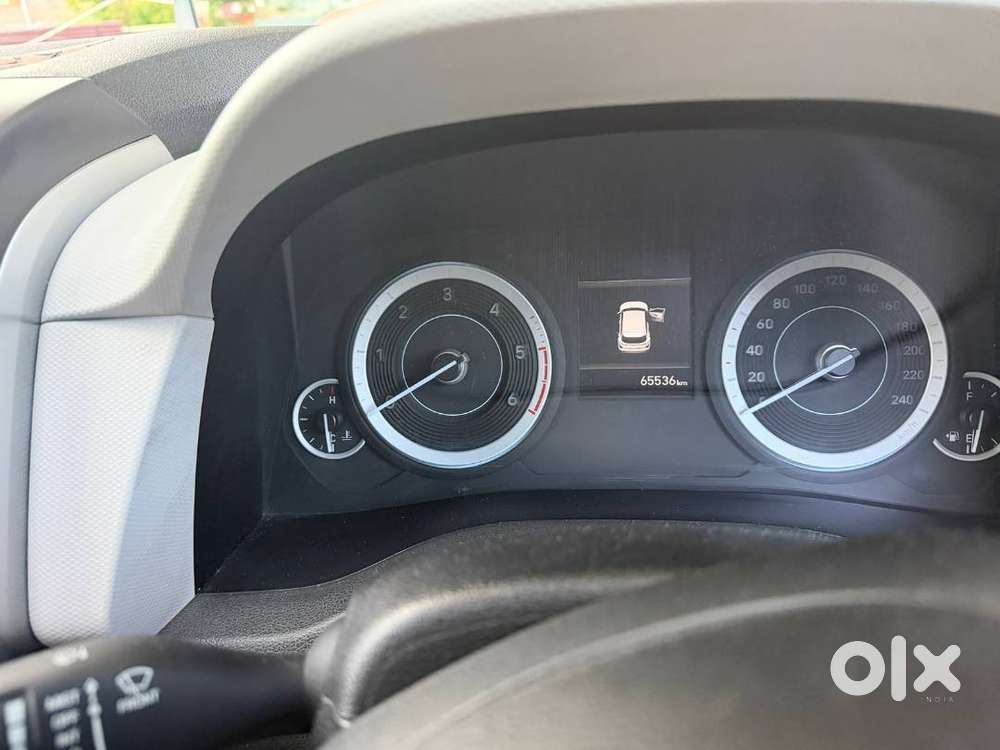 Panaromic Sunroof, Extended Warranty Upto Jan 2028, Milage 17-18 Ave
