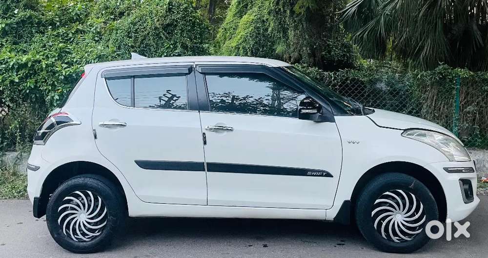 Maruti Suzuki Swift Vvt 2015