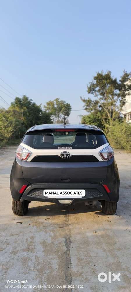 Tata Nexon 1.2 Revotron Xm (s), 2019, Petrol