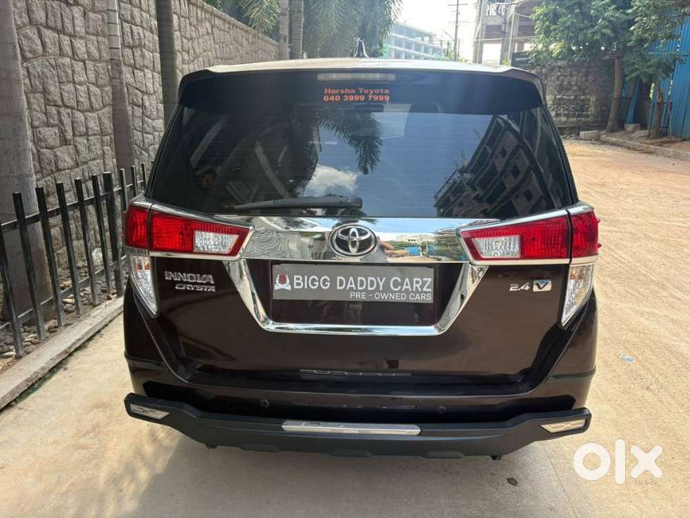Toyota Innova Crysta 2.4 V, 2017, Diesel