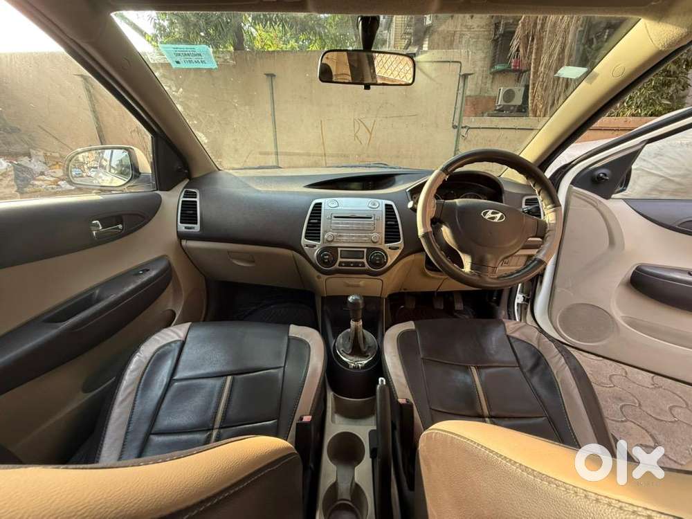 Hyundai I20 2011 Petrol Well Maintained