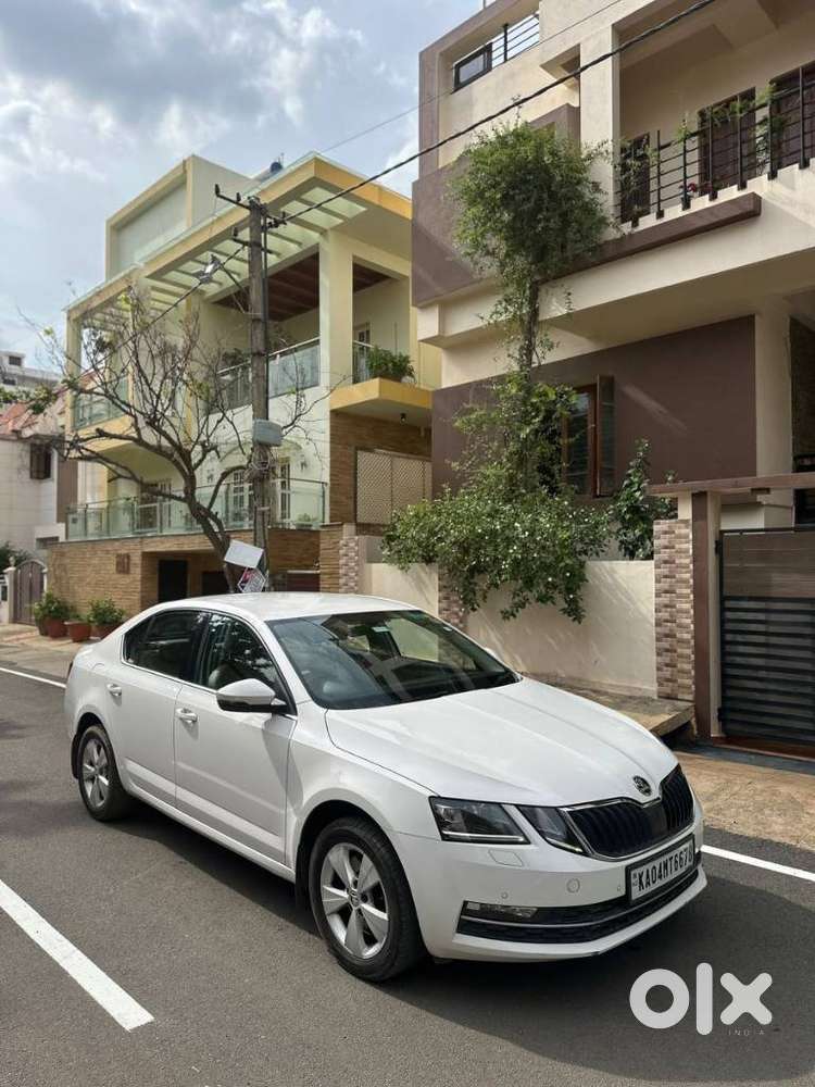 Skoda Octavia 2.0 Tdi At Style Plus, 2017, Petrol