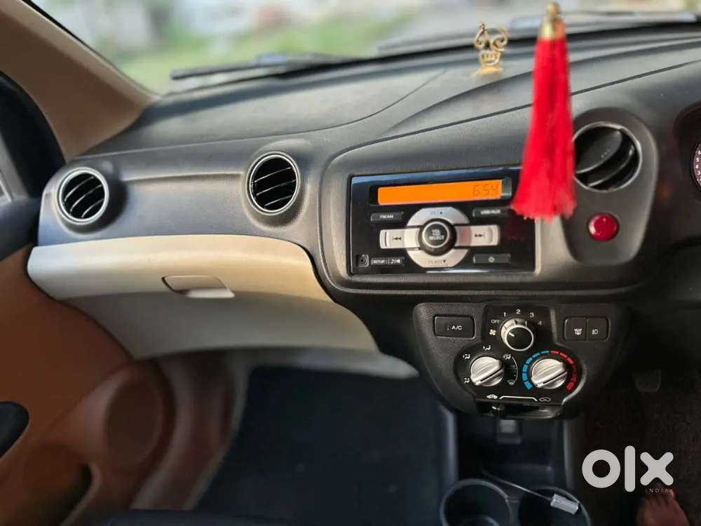 Honda Brio 2015