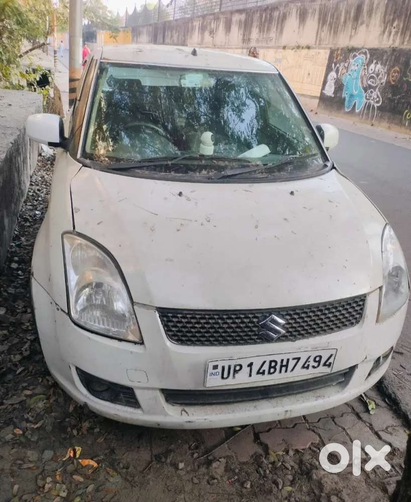 Maruti Suzuki Swift 2011 Cng & Hybrids 97500 Km Driven