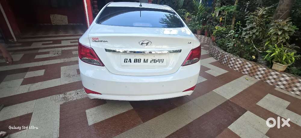 Hyundai Fluidic Verna 2015 Petrol 42000 Km Driven