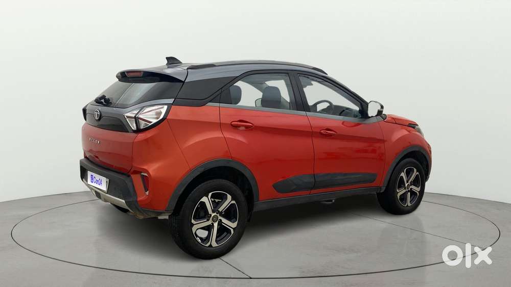 Tata Nexon 1.2 Revotron Xza Plus Premium, 2022, Petrol
