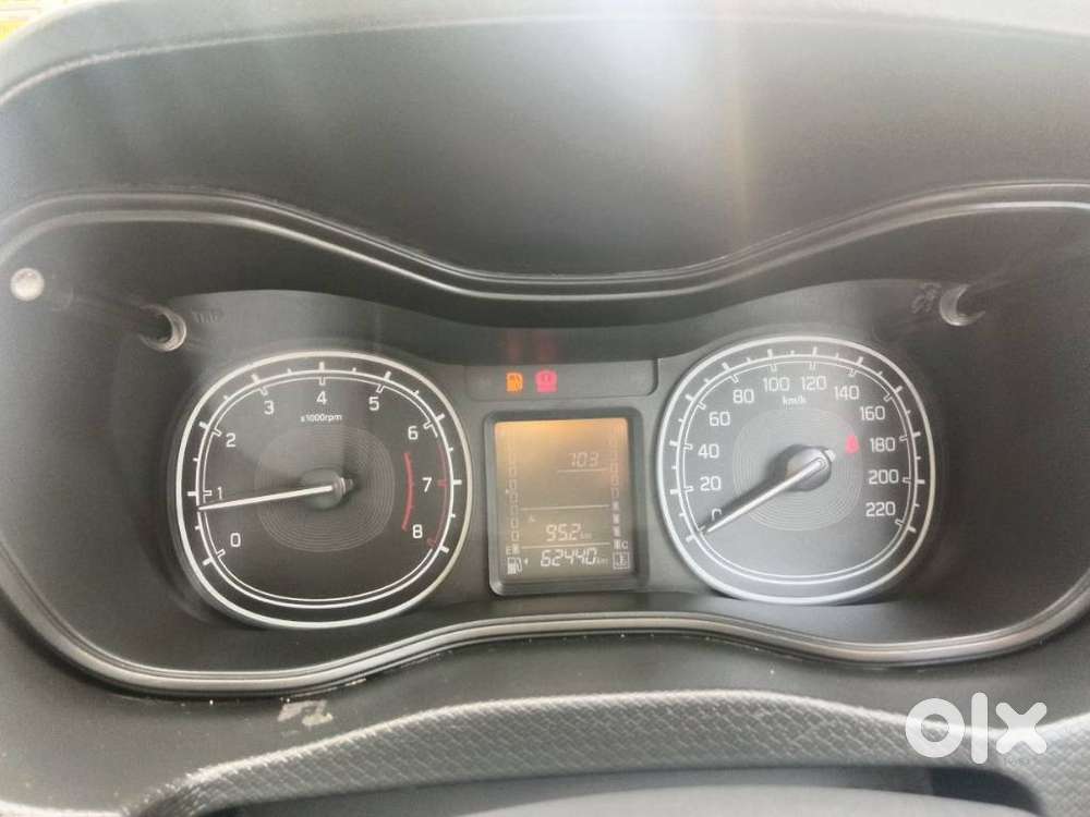 Maruti Suzuki Brezza, 2021, Petrol