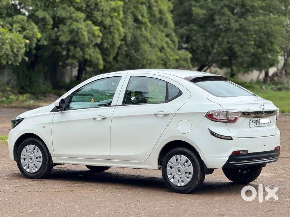 Tata Tigor Xe, 2020, Petrol