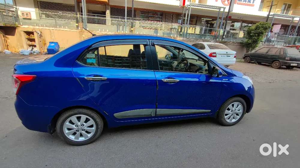 Hyundai Xcent 2015