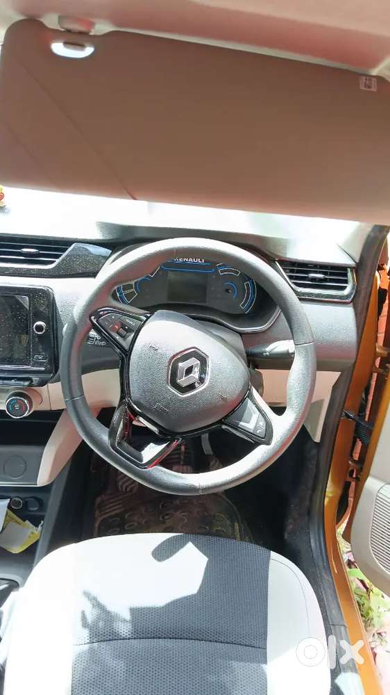 Renault Triber Petrol 2024