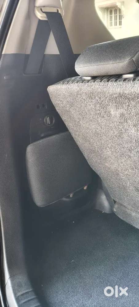 Toyota Innova 2018 Bs4 Engine Diesel 175000 Km Driven