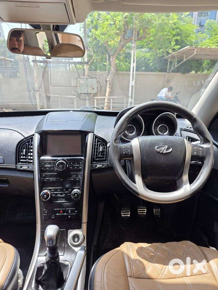Mahindra Xuv500 W11 Option, 2019, Diesel