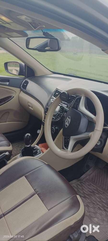 Hyundai Fluidic Verna 2012 Petrol Well Maintained