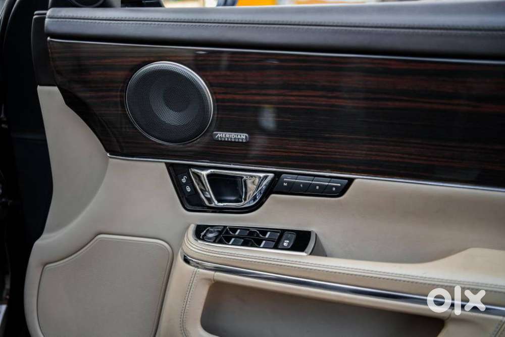 Jaguar Xj 2.0l Portfolio, 2017, Petrol