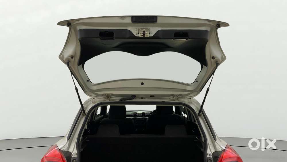 Maruti Suzuki Swift 2018 Vxi, 2019, Petrol
