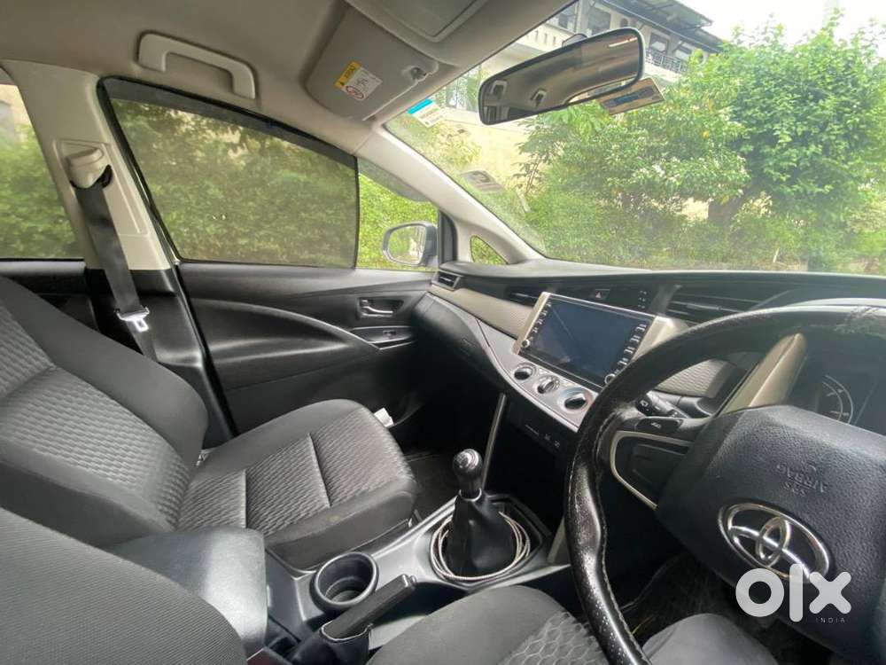 2022 Toyota Innova Crysta 2.4 G 7 Str – First Owner