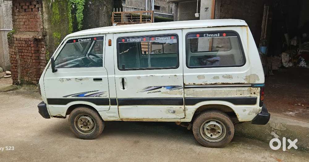 Maruti Suzuki Omni 2002 Petrol